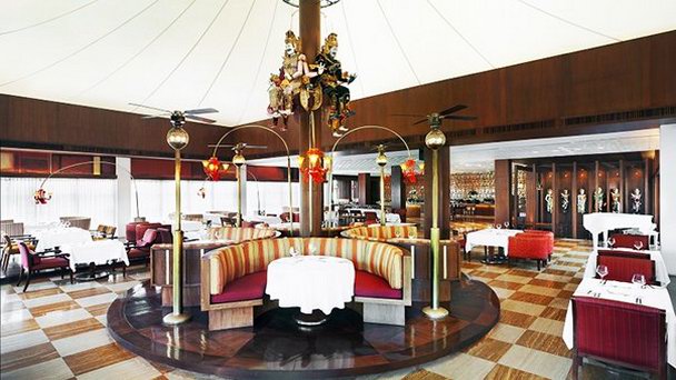 Ресторан Boneka Restaurant at St. Regis Bali Resort (фото)