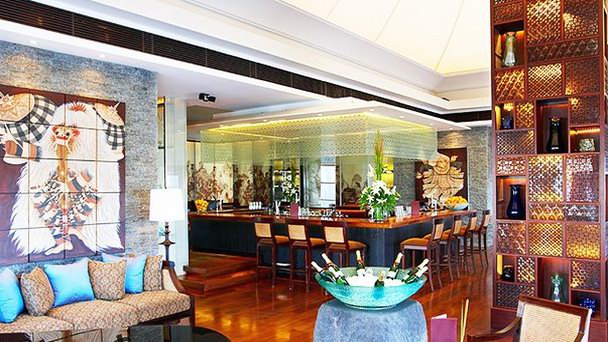 Ресторан King Cole Bar at St. Regis Bali Resort (фото)
