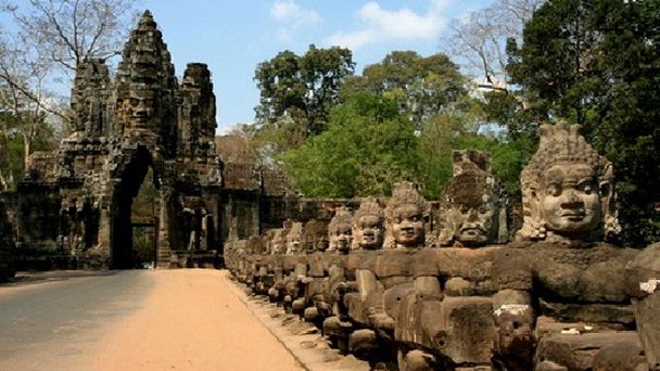 Храм Бантей Кдей в Сием Рипе Храм Бантей Кдей в Сием Рипе