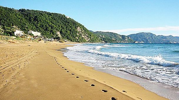 Пляжи Глифада в Афинах