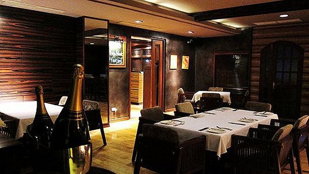 Ресторан Angus Steak House в Сингапуре