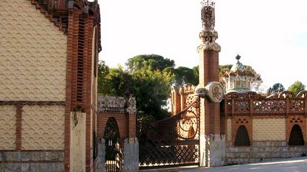 Усадьба Гуэля в Барселоне