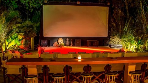 Открытый кинотеатр Камари на Санторини