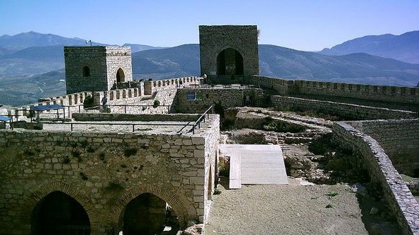 Крепость Санта-Каталина в Хаене