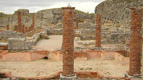 Римские Руины Конимбрига в Коимбре