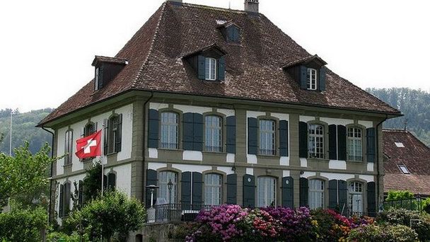 Замок Белп в Берне