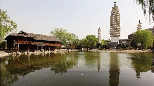 Китайский этнический парк культуры в Пекине Китайский этнический парк культуры в Пекине