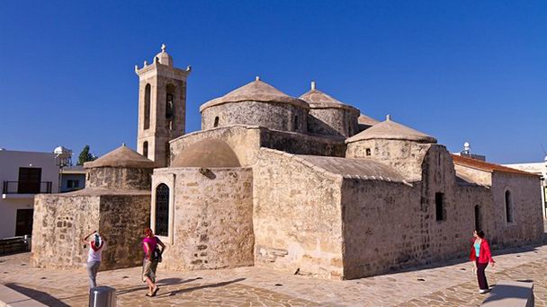 Храм Святой Параскевы в Пафосе Храм Святой Параскевы в Пафосе