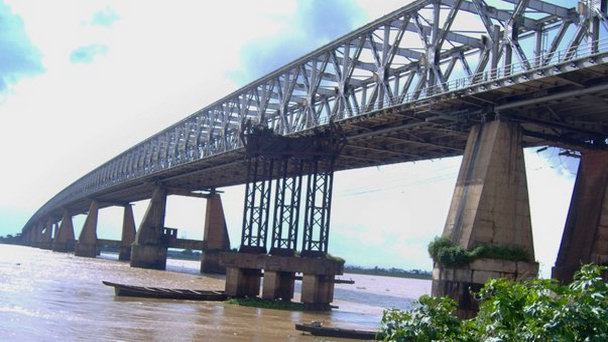 Мост через реку Нигер в Порт-Харкорте