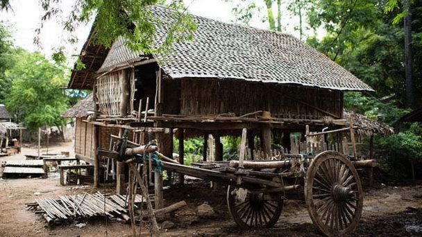 Деревня Минкаба в Багане Деревня Минкаба в Багане