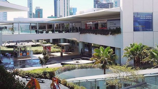 Комплекс Андарез-Плаза в Гвадалахаре