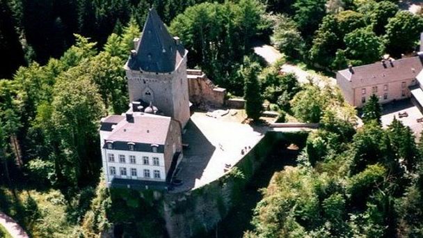 Крепость Холенфелс в Люксембурге