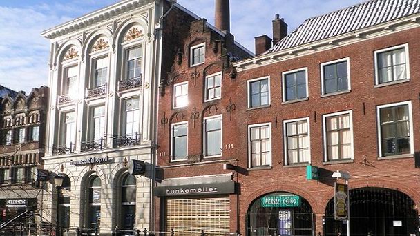 Замок Фресенбург в Утрехте Замок Фресенбург в Утрехте