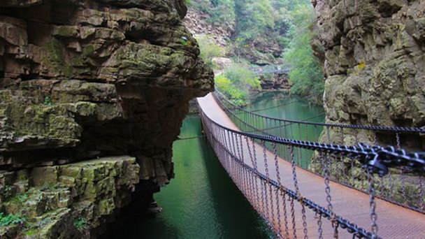 Гранд-каньон Jingdong в Пекине Гранд-каньон Jingdong в Пекине