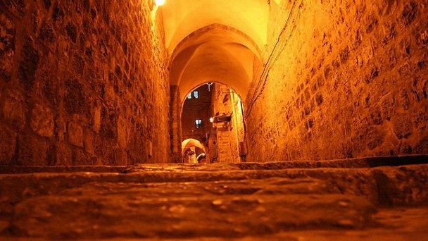 Дорога скорби Виа Долороса в Иерусалиме