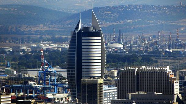 Небоскрёб «Парус» в Хайфе