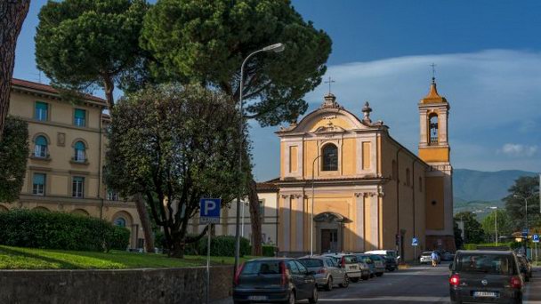 Кармелитская церковь (Chiesa del Carmine) в Тоскане
