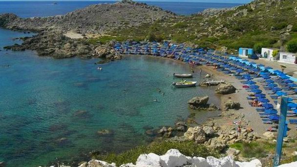 Пляж Энтони Куинн Бэй на Родосе