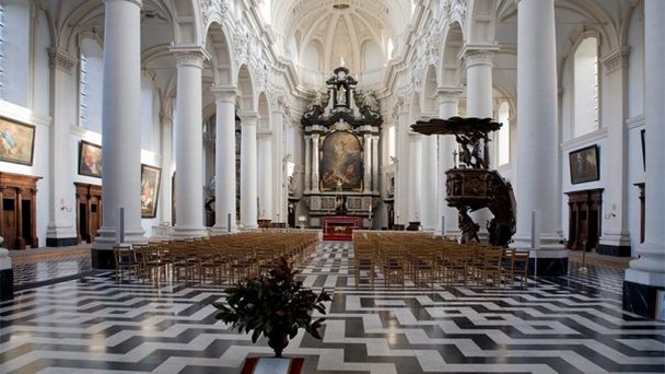 Церковь св. Вальбурги в Брюгге Церковь св. Вальбурги в Брюгге