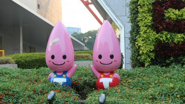 Символ токийской телебашни в Токио