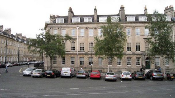 Жилой комплекс Лаура Плейс в Англии