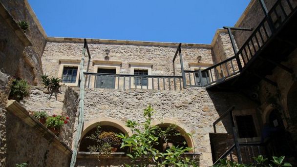 Монастырь Топлу на Острове Крит