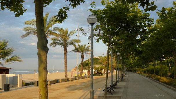 Приморский сквер «Пасео де Гарби» в Коста дель Маресме