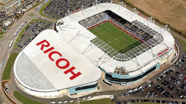 Стадион Рико в Англии