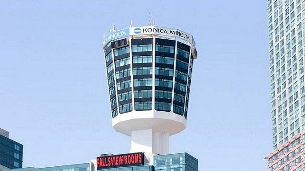 Башня Минолта в Онтарио