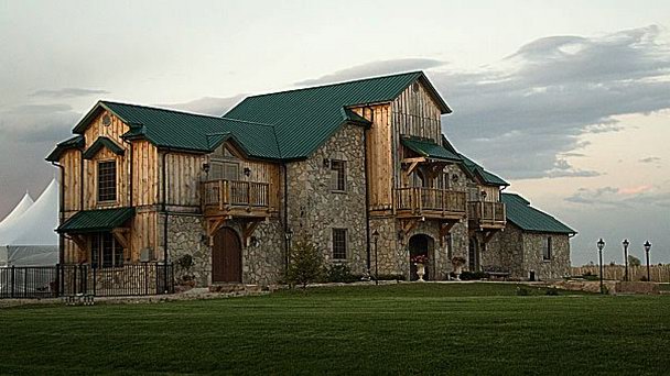 Винный завод Sprucewood Shores Estate в Онтарио