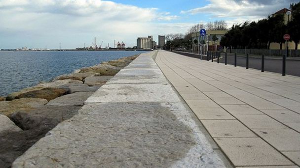 Пляж Avenida в Масейо