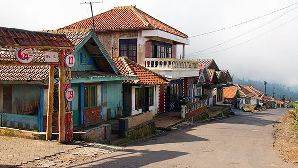 Деревня Семоролаванг на Яве