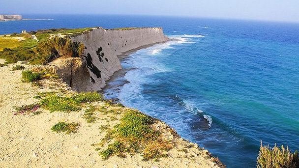 Залив святого Фомы в Марсаскале Залив святого Фомы в Марсаскале