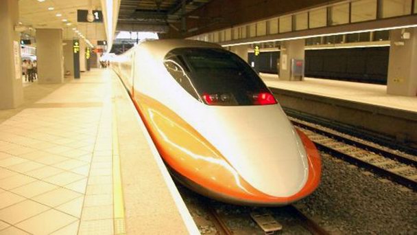 Высокоскоростная железная дорога Xin Gan Xian в Тайпее