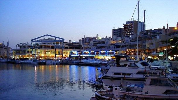 Порт Puerto Marina в Коста дель Соль