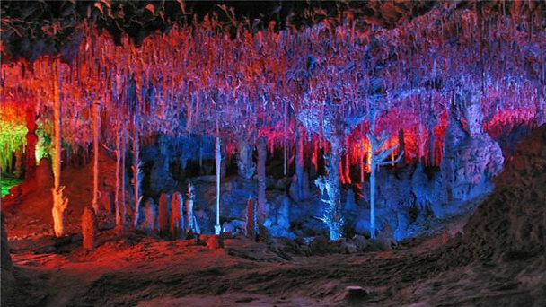 Пещеры Амс на Мальорке Пещеры Амс на Мальорке