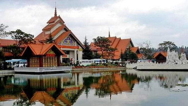 Юньнаньская национальная деревня в Куньмине