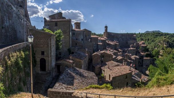 Историческая часть города Сорано в Тоскане Историческая часть города Сорано в Тоскане