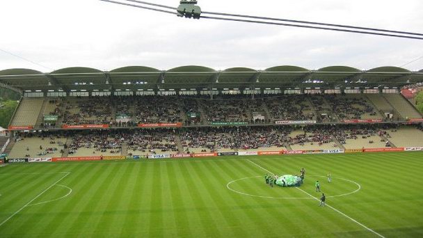 Стадион Герхард Ханаппи в Вене