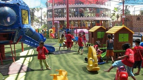 Детский парк развлечений «Балаган» в Хайфе