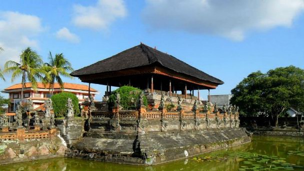 Музей «Таман Гили» на Бали