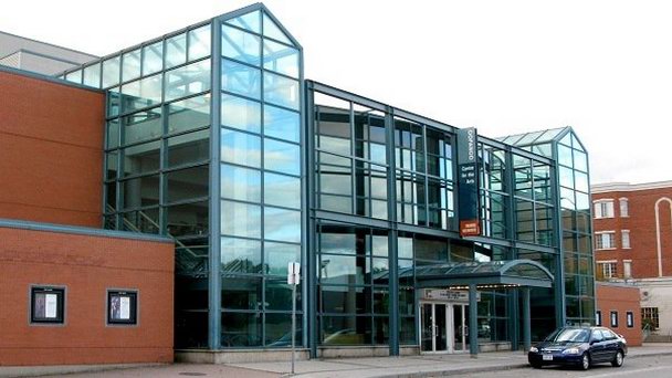 Театр Aquarius в Онтарио Театр Aquarius в Онтарио