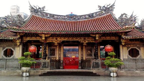 Храм Луншань в Тайпее