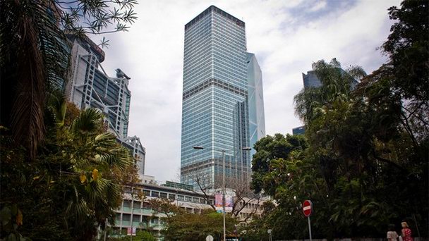 Небоскреб Cheung Kong Center в Гонконге Небоскреб Cheung Kong Center в Гонконге