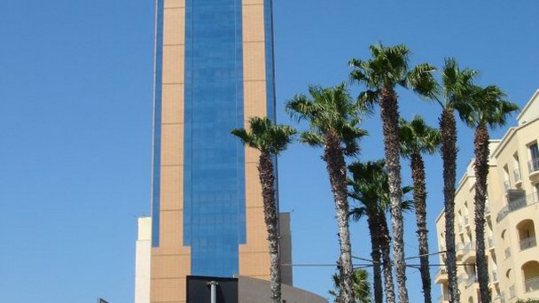 Башня Портомазо в Сан Джулианс Бэе