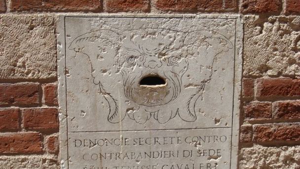 «Львиная пасть» в Вероне