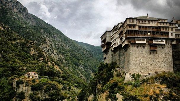 Монастырь Дионисиат в Халкидики