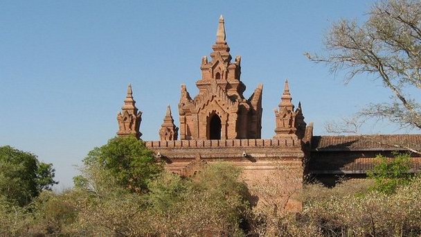 Храм Нандаманья в Багане