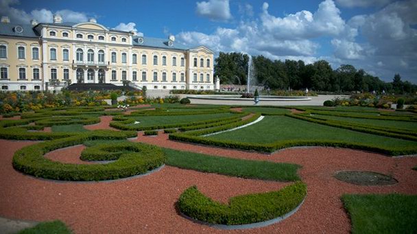 Парк Рундале в Бауске