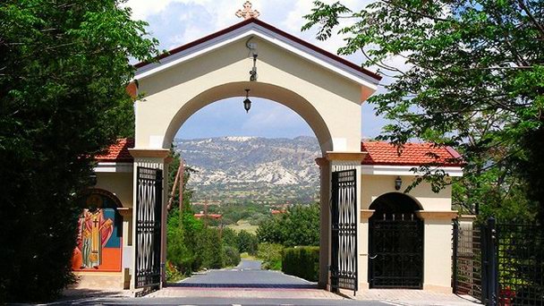 Монастырь Христосимвули в Айя-Напе